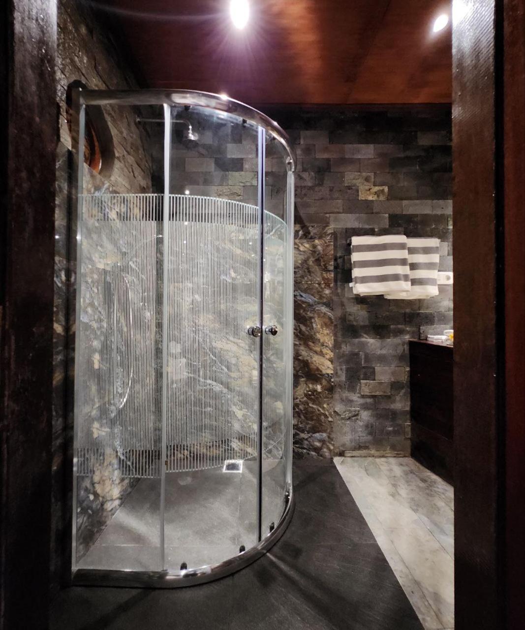 Avalon Ubud Castle & Spa Dış mekan fotoğraf