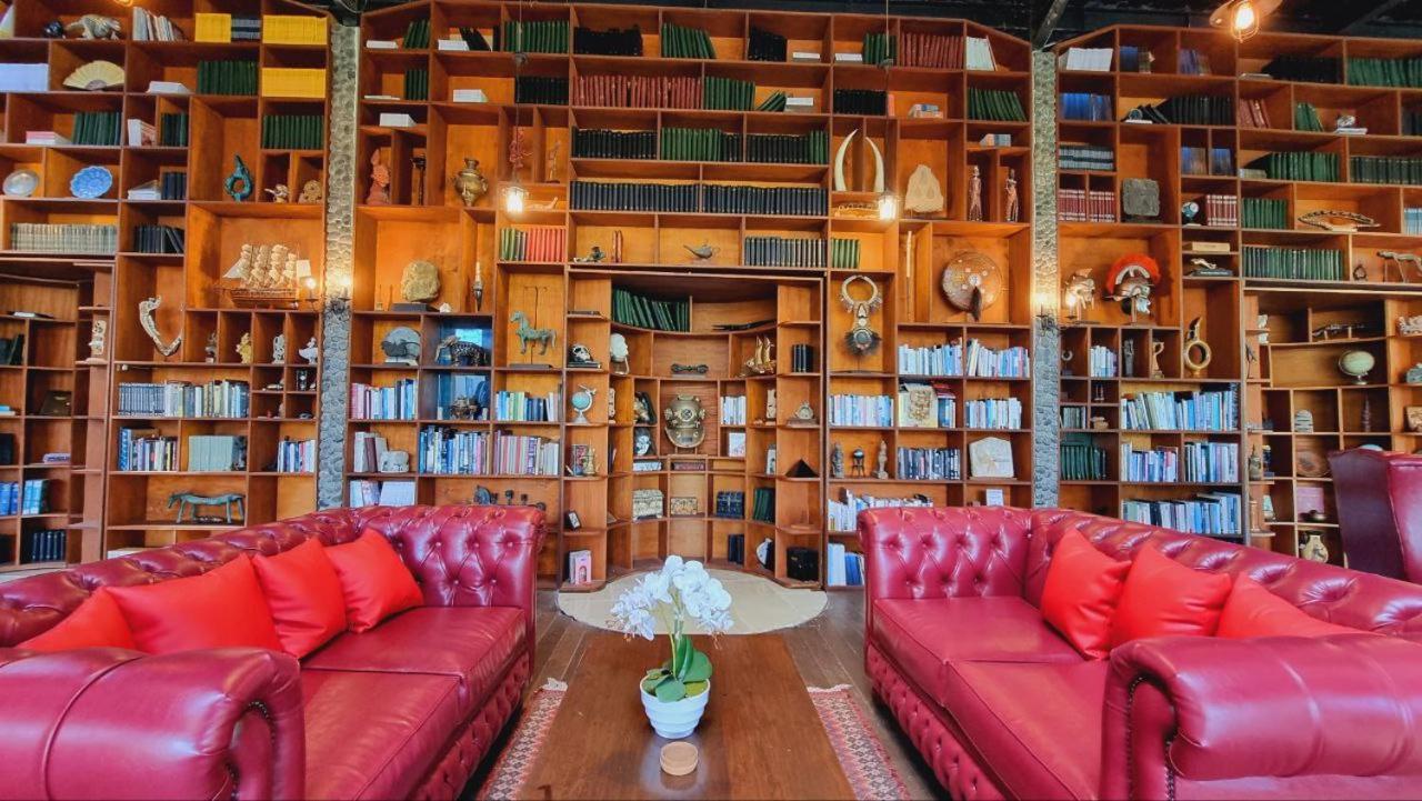 Avalon Ubud Castle & Spa Dış mekan fotoğraf